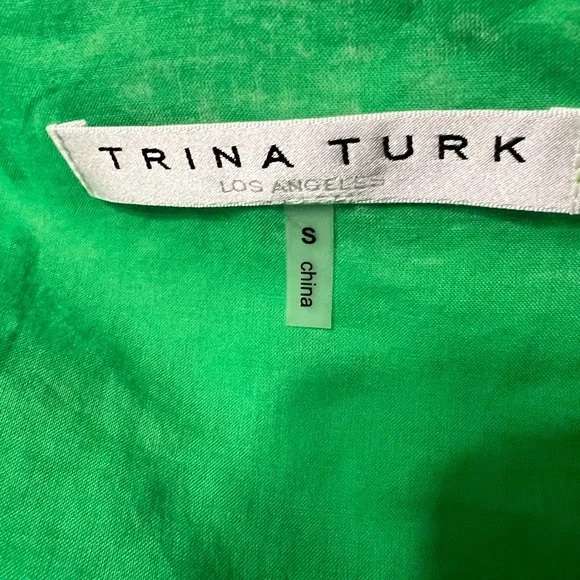 Beautiful Trina Turk green dress. Perfect for Spring and Summer.
#trinaturk - Picture 11 of 11